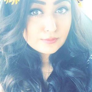 Meet your Posher, Nikki